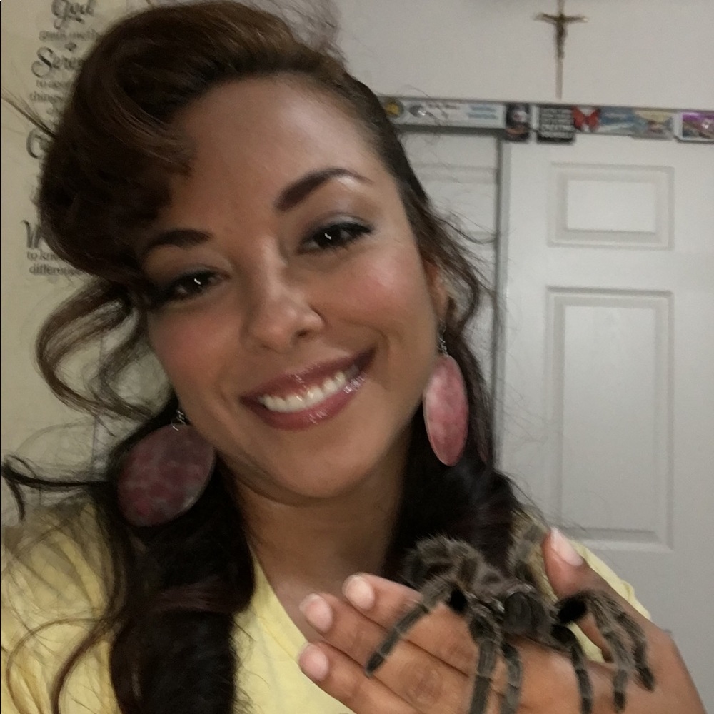 Meet your Posher, Zulema